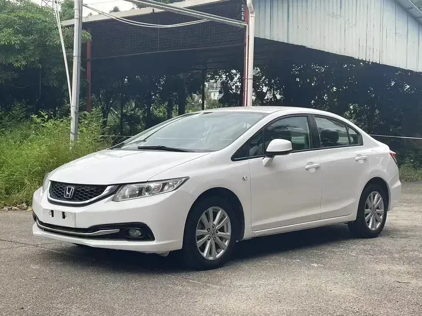 2014 Honda Civic 1.8L 141HP L4 5AT