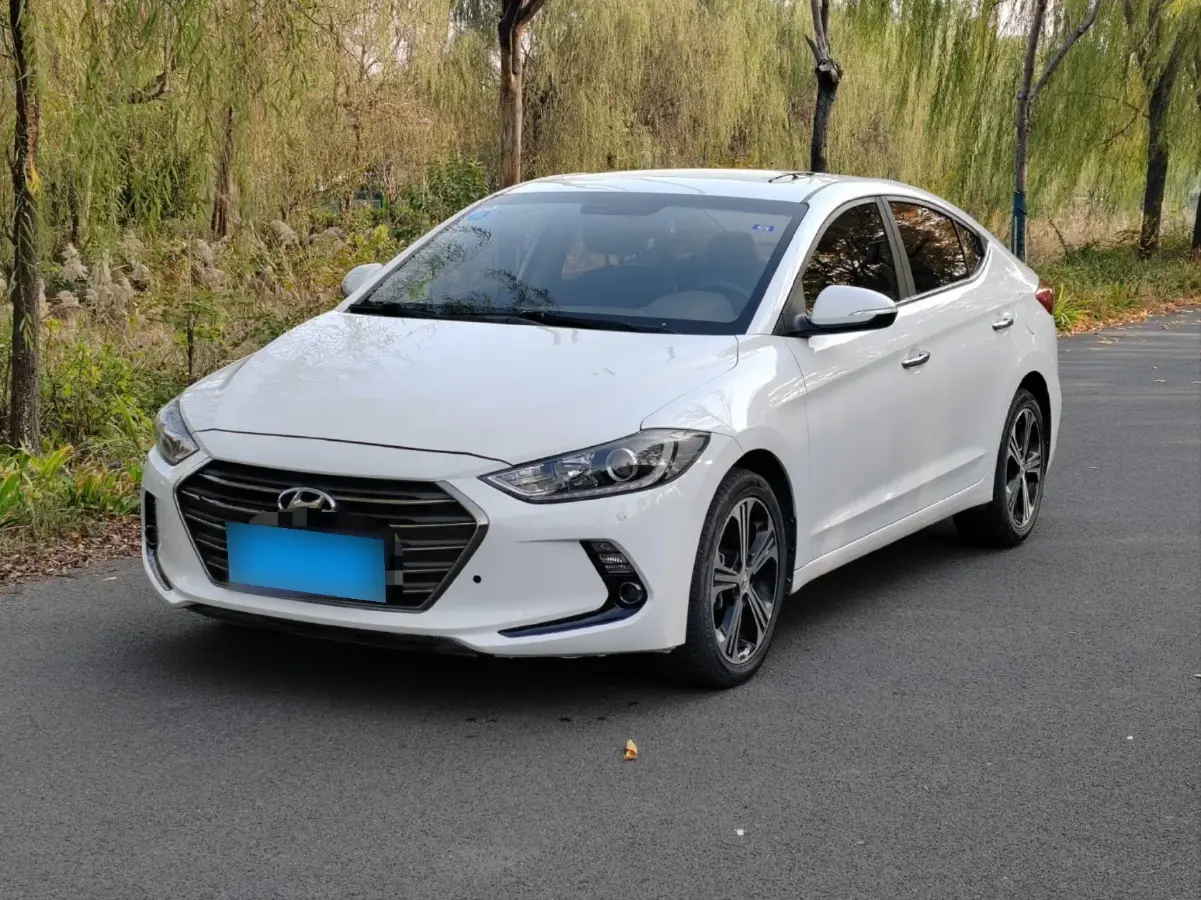 2018 Hyundai Elantra 1.4T 130HP L4 7DCT