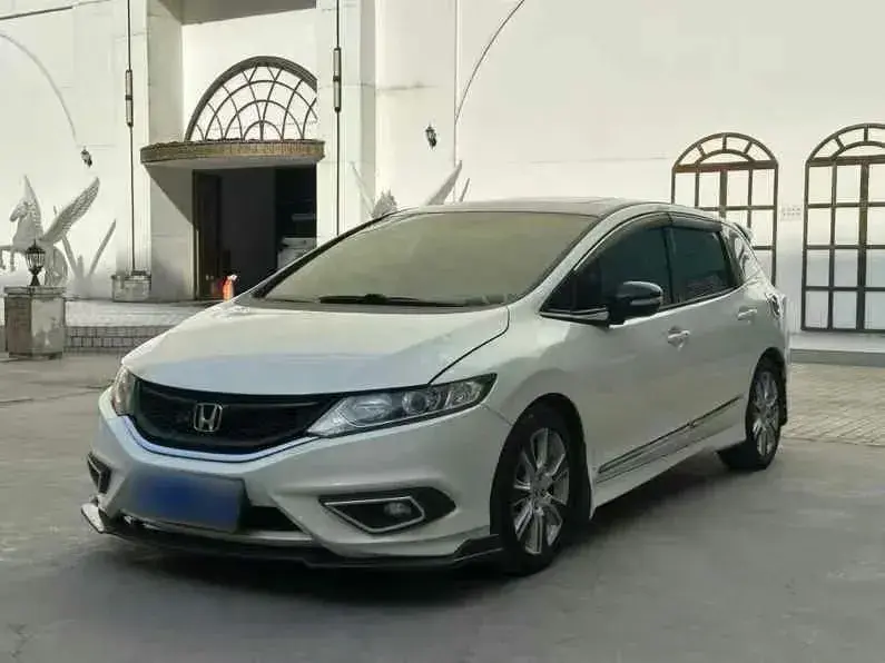 2017 Honda Jade 1.8L 141HP L4 5AT