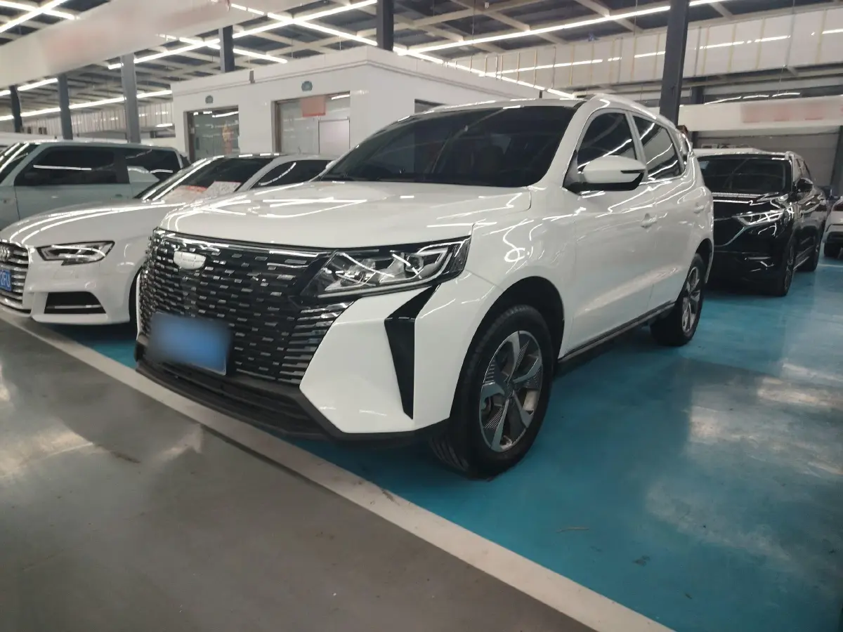 2024 Geely OkavangoPRO 1.5T 181HP L4 7DCT