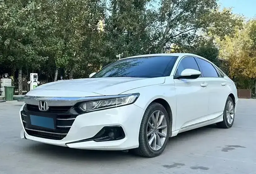 2022 Honda Accord 1.5T 194HP L4 CVT