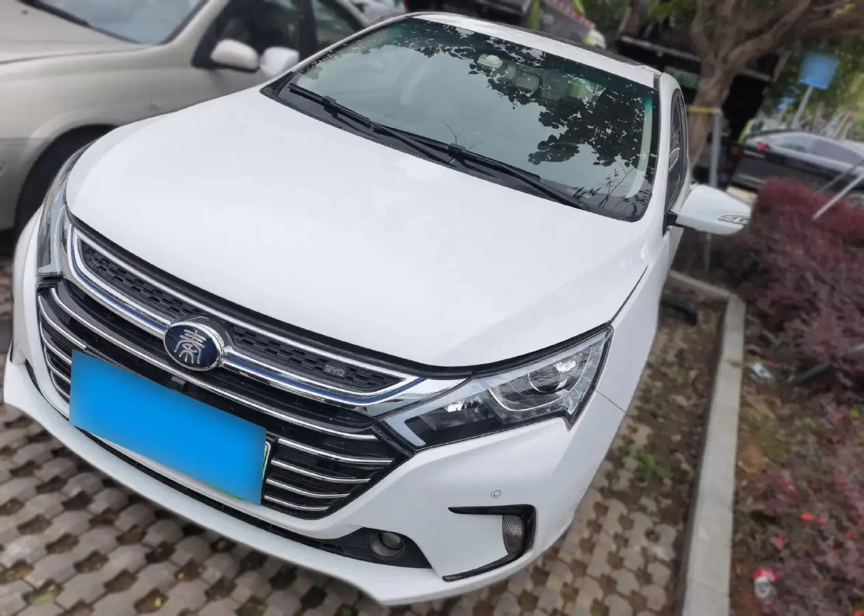 2018 BYD Qin 1.5T 154HP L4 6DCT PHEV 15.2KWH