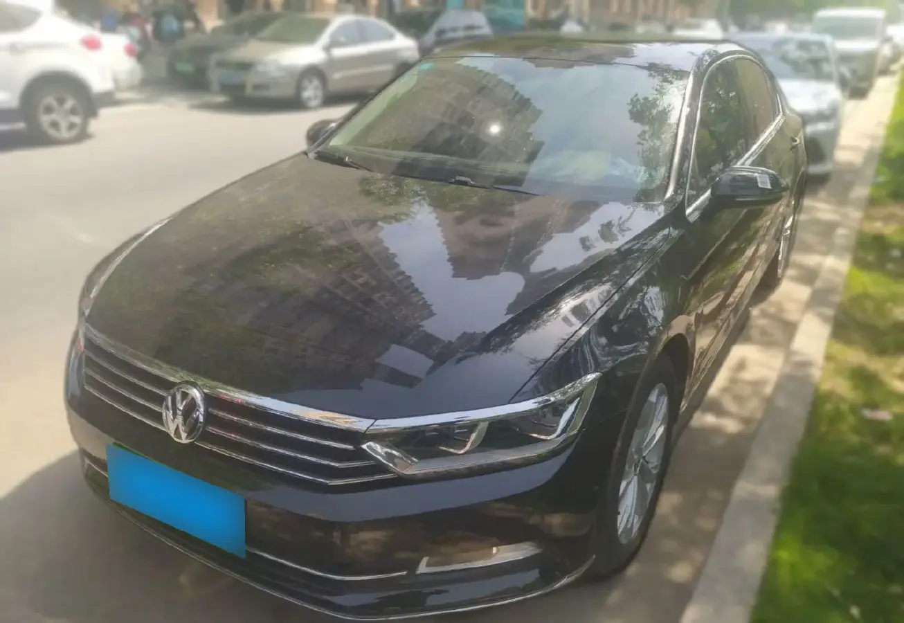 2017 Volkswagen Magotan 1.8T 180HP L4 7DCT