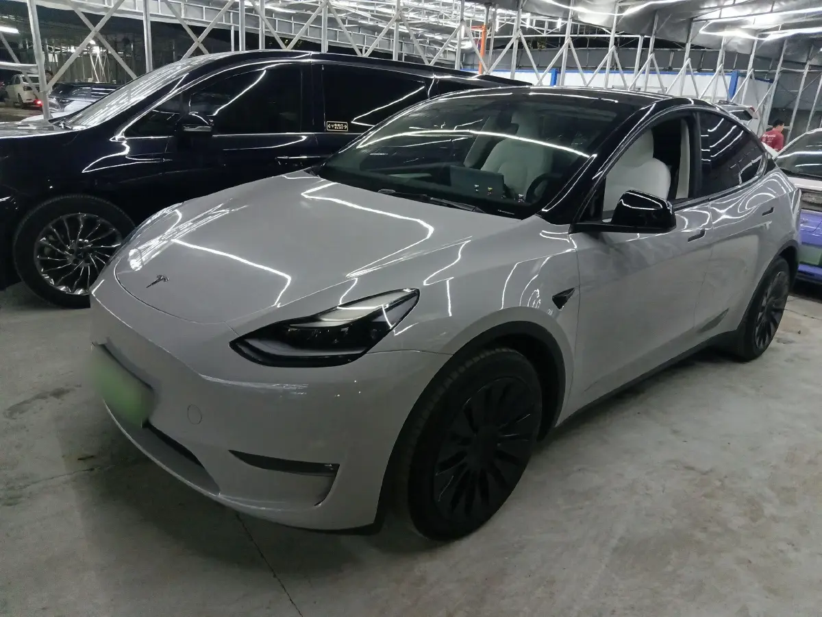 2021 Tesla Model Y BEV 60KWH