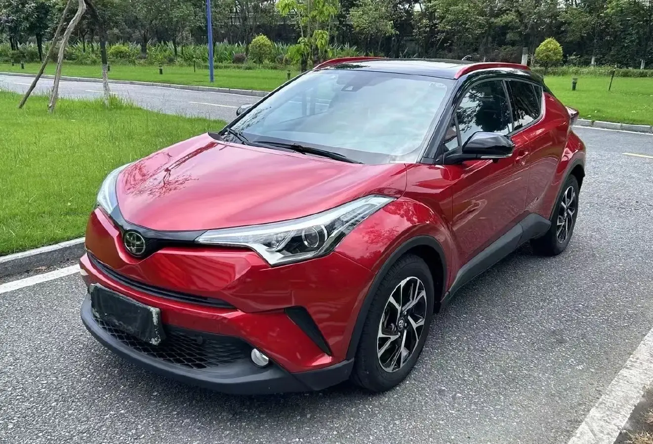 2018 Toyota C-HR 2.0L 171HP L4 CVT