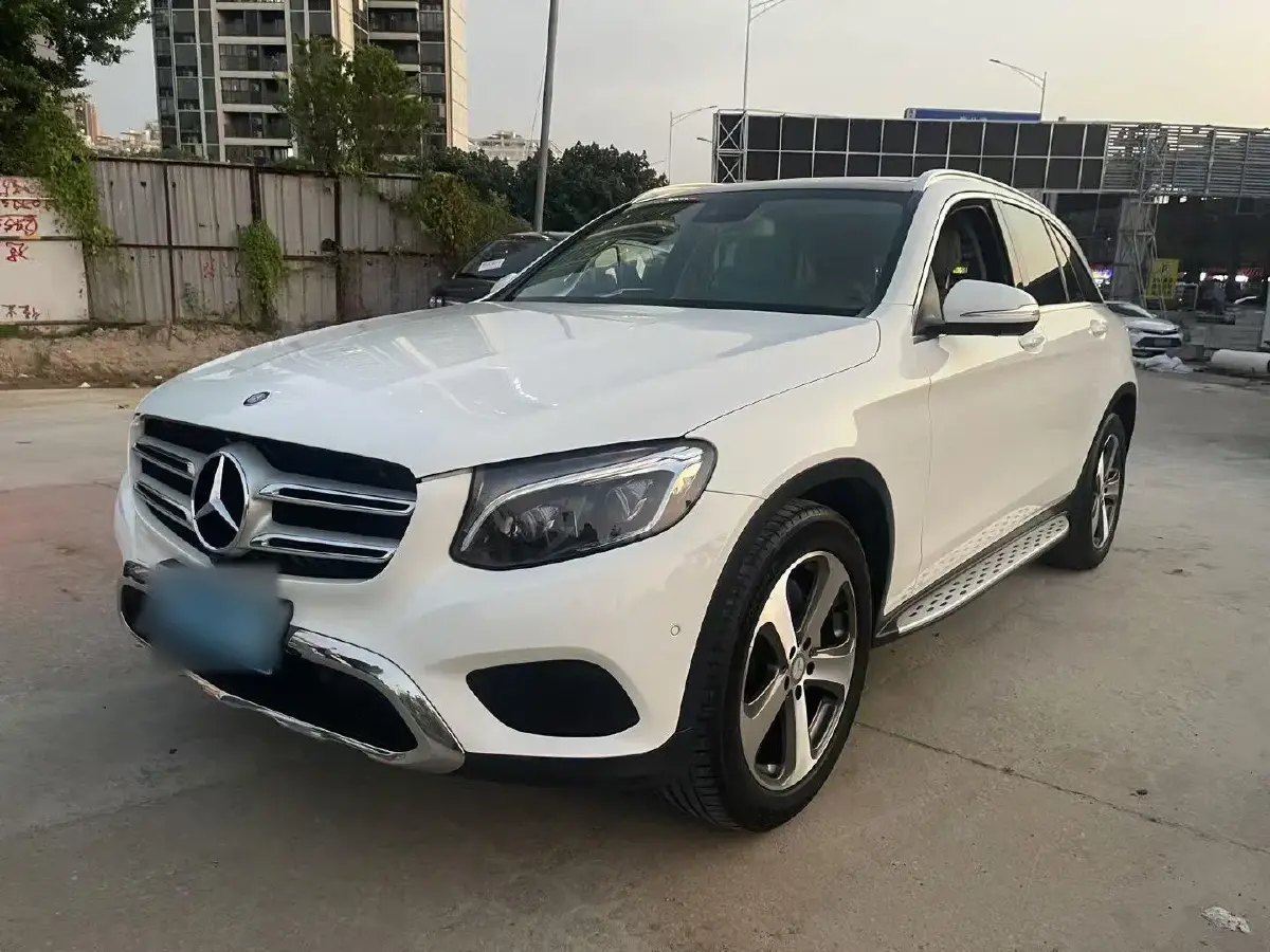 2016 Mercedes-Benz GLC Class 2.0T 245HP L4 9AT
