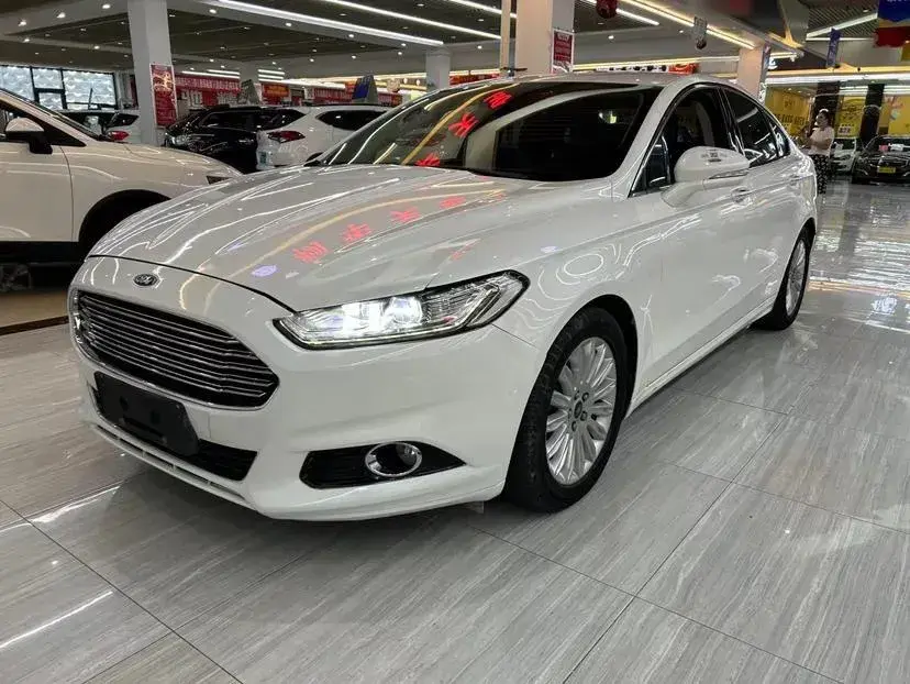 2013 Ford Mondeo 2.0T 203HP L4 6AT