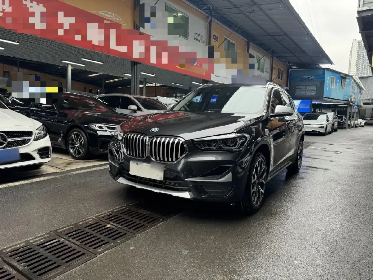 2022 BMW X1 2.0T 192HP L4 8AT