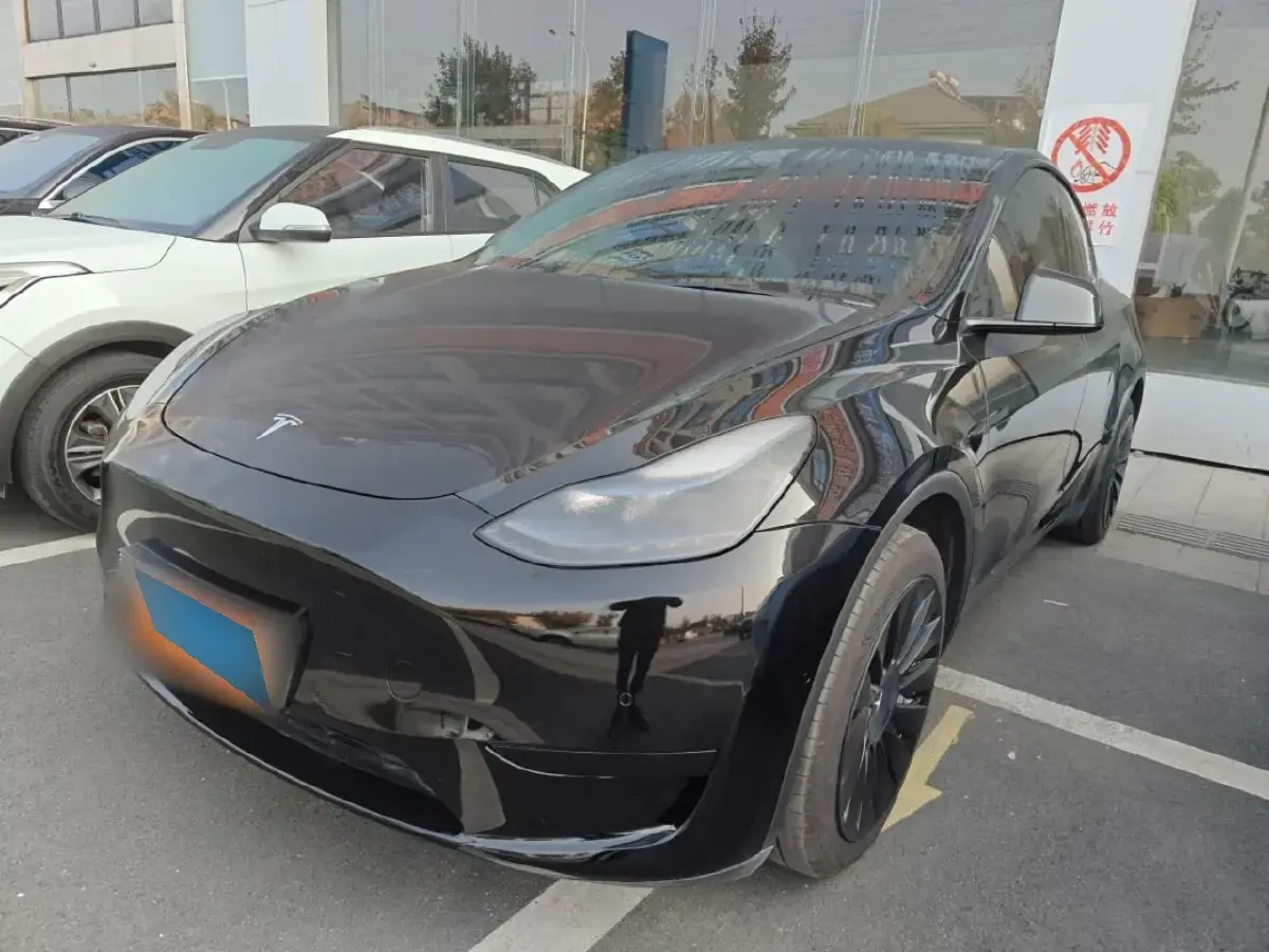 2022 Tesla Model Y BEV 60KWH