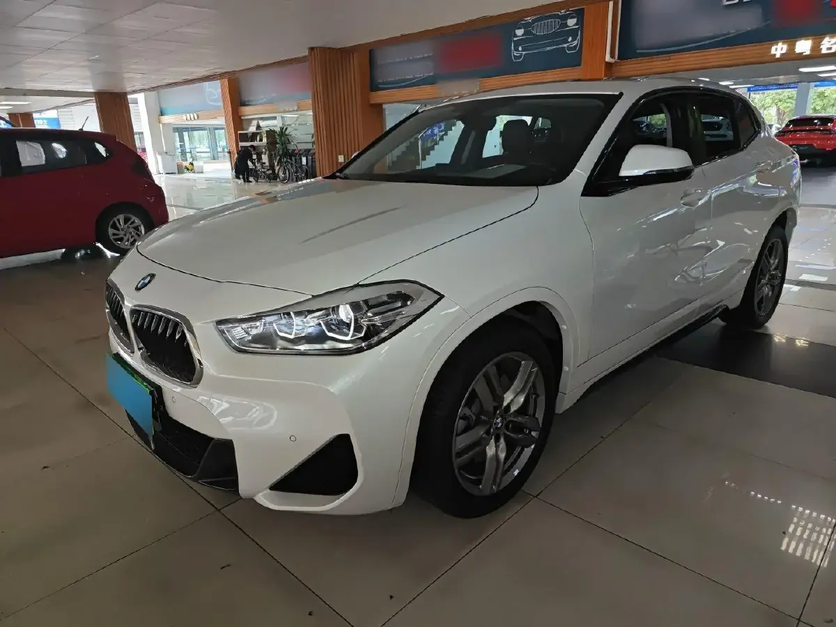 2021 BMW X2 2.0T 192HP L4 7DCT