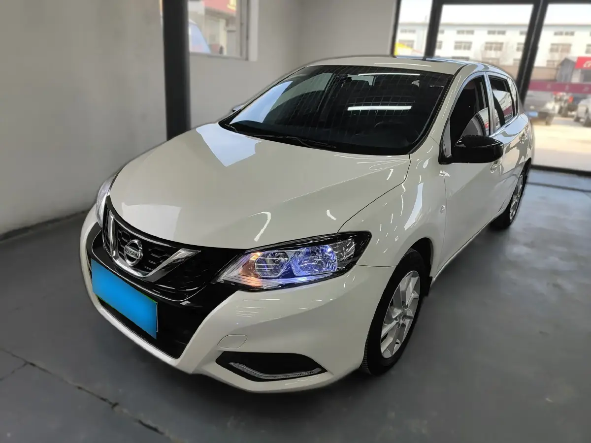 2021 Nissan Tiida 1.6L 122HP L4 CVT