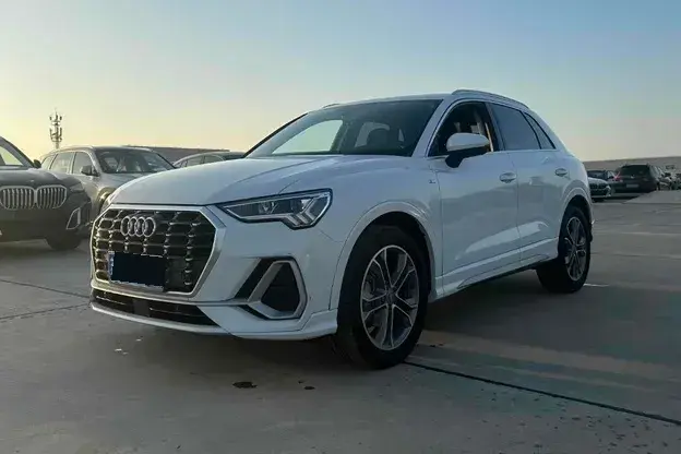 2020 Audi Q3 2.0T 186HP L4 7DCT