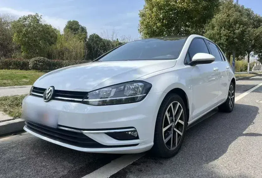 2020 Volkswagen Golf 1.4T 150HP L4 7DCT