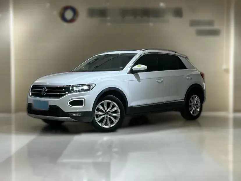 2021 Volkswagen T-Roc 1.4T 150HP L4 7DCT