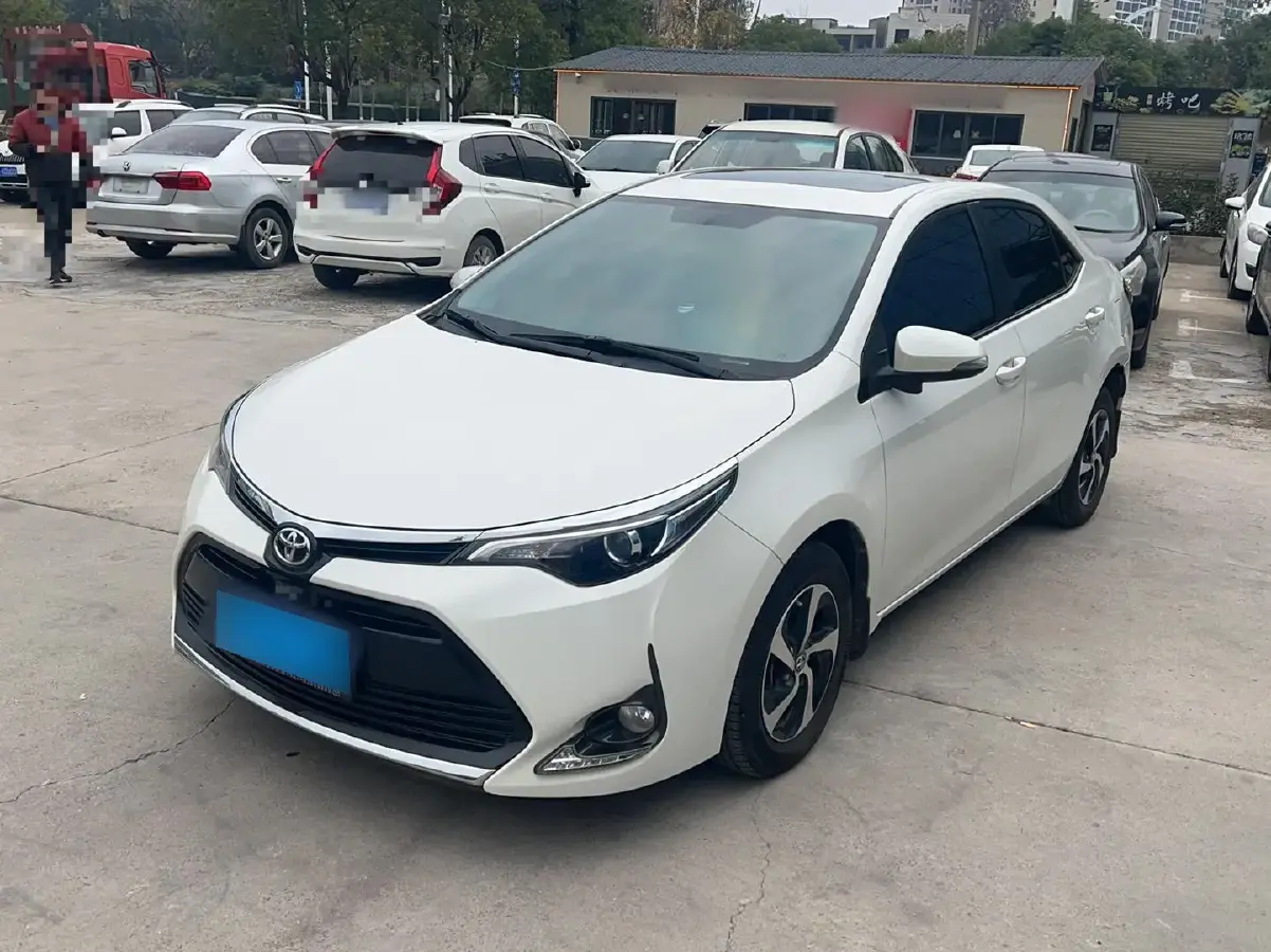 2017 Toyota Levin 1.2T 116HP L4 CVT