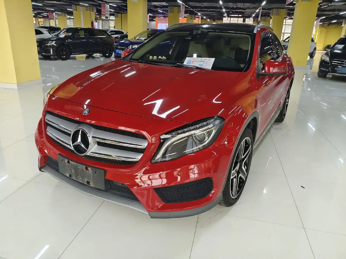 2015 Mercedes-Benz GLA Class 1.6T 156HP L4 7DCT