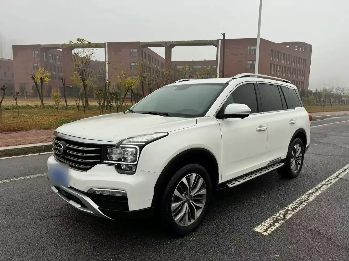 2017 GAC Trumpchi GS8 2.0T 201HP L4 6AT