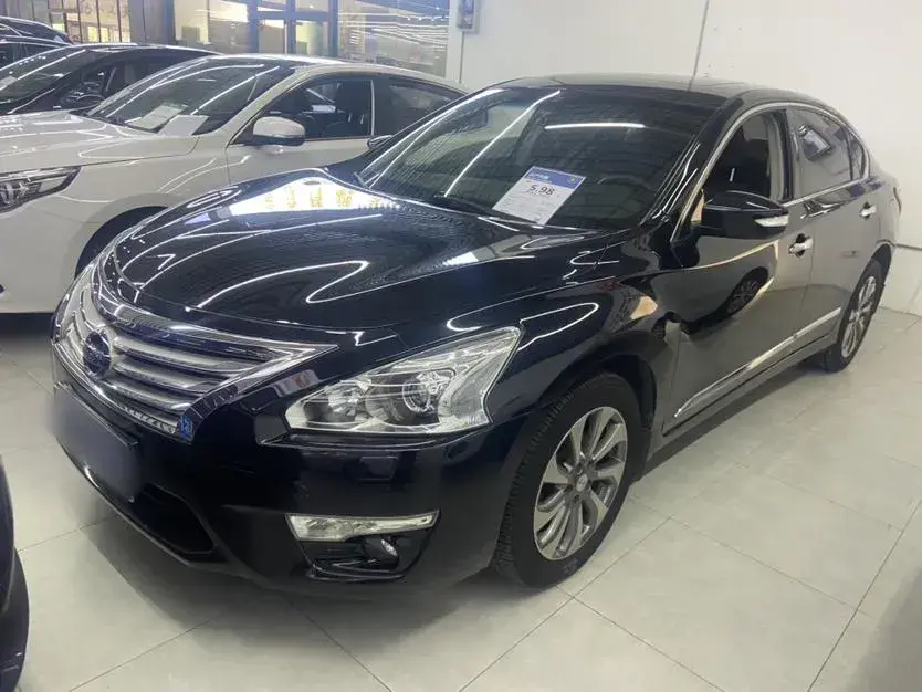 2013 Nissan Teana 2.5L 186HP L4 CVT