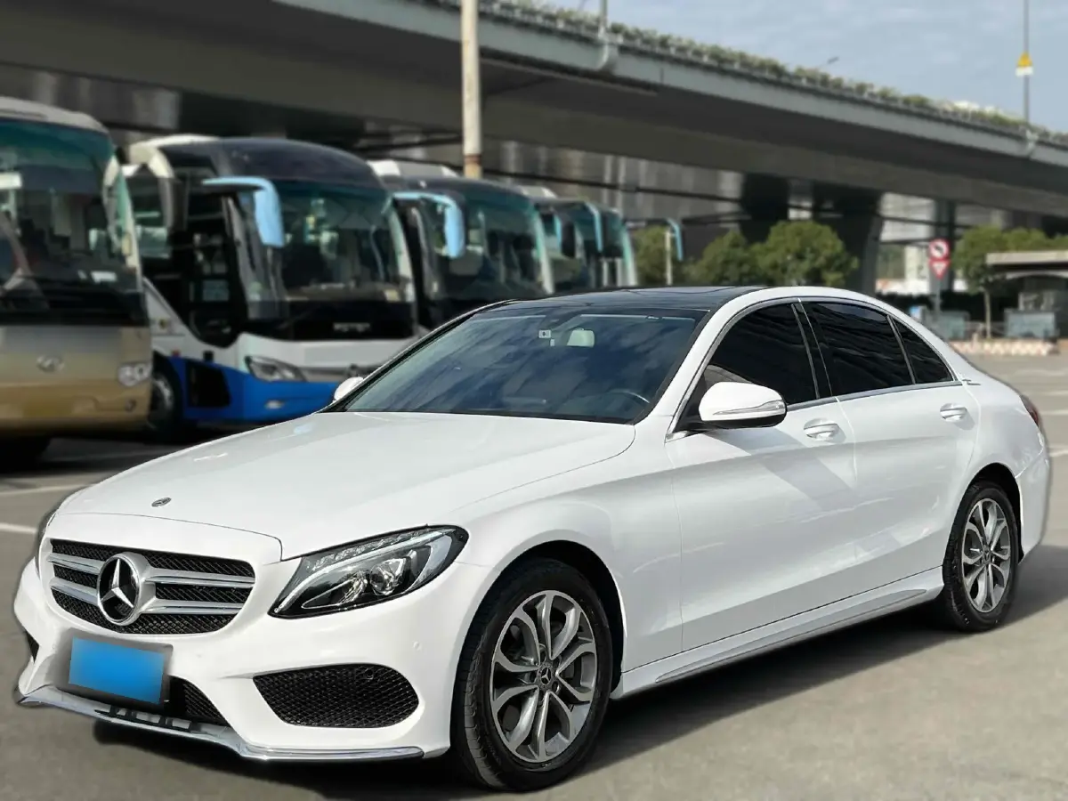 2018 Mercedes-Benz C Class 1.6T 156HP L4 9AT