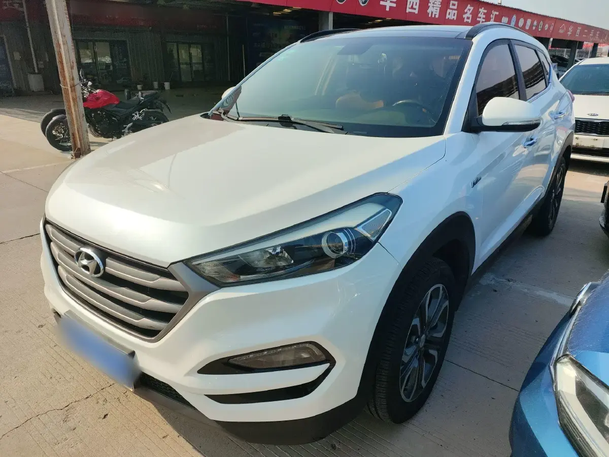 2015 Hyundai Tucson 1.6T 177HP L4 7DCT