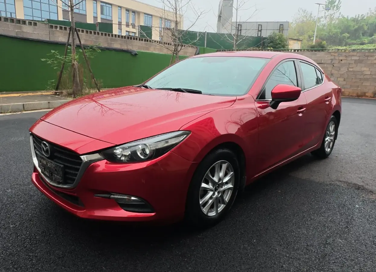 2019 Mazda 3 Axela 1.5L 117HP L4 6AT