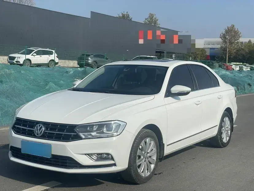 2018 Volkswagen Bora 1.5L 110HP L4 6AT