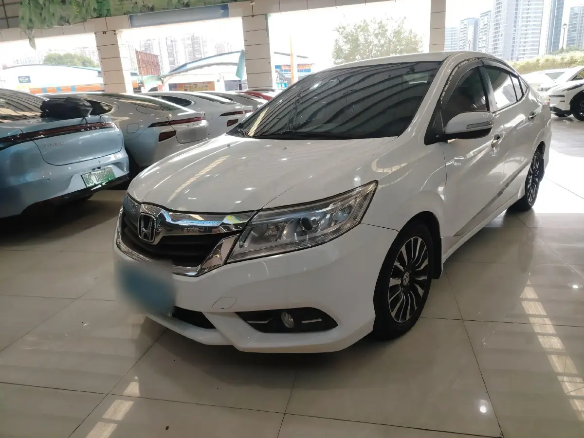 2015 Honda Crider 1.8L 139HP L4 5AT