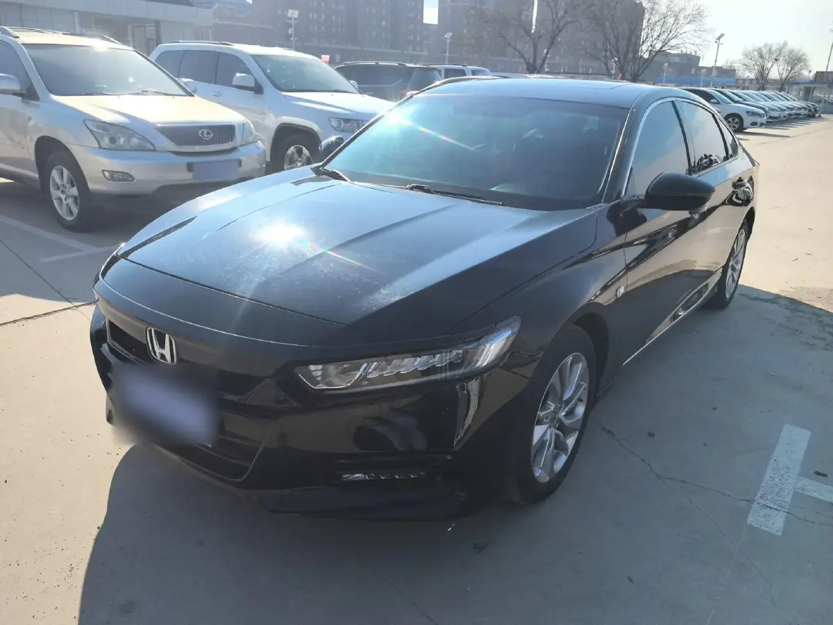 2018 Honda Accord 1.5T 177HP L4 CVT