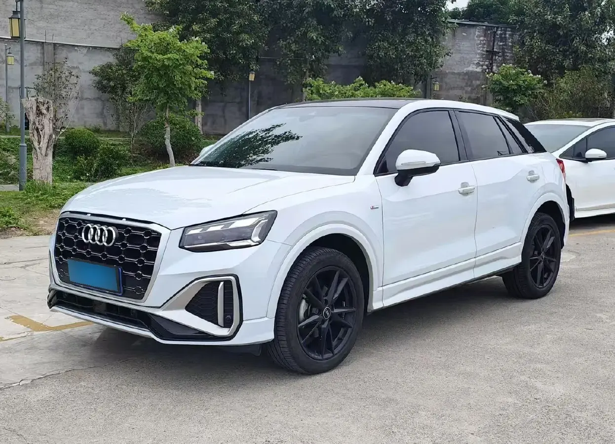 2022 Audi Q2L 1.4T 150HP L4 7DCT