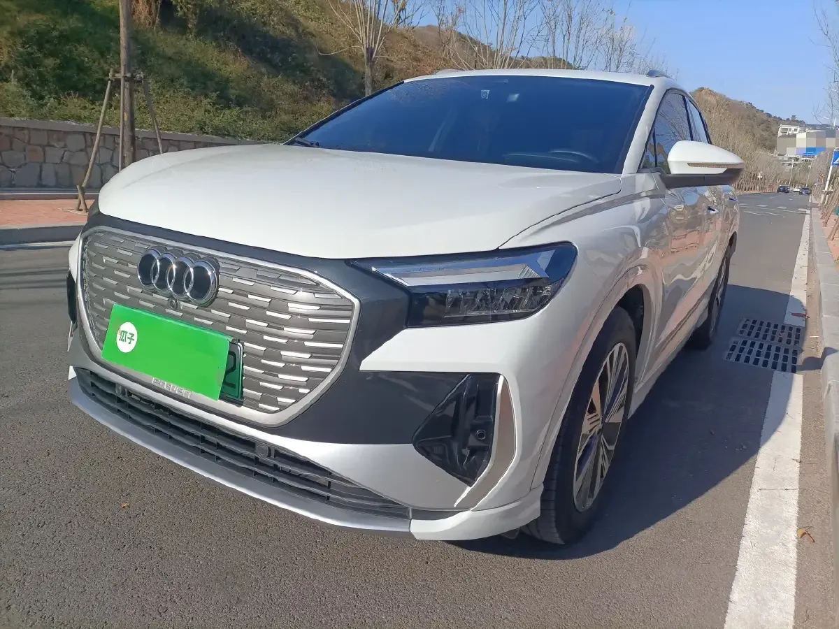 2023 Audi Q4 e-tron BEV 84.8KWH