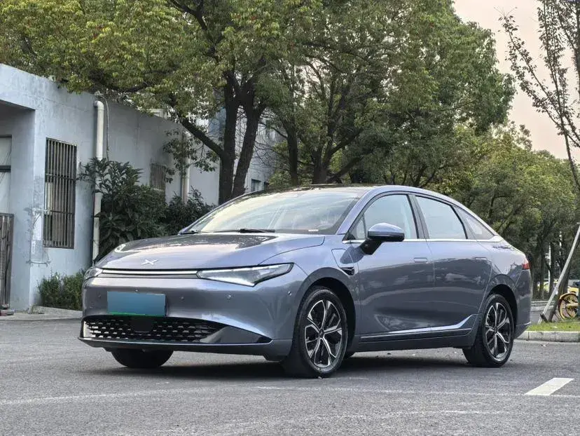 2024 Xpeng P5 BEV 55.4KWH