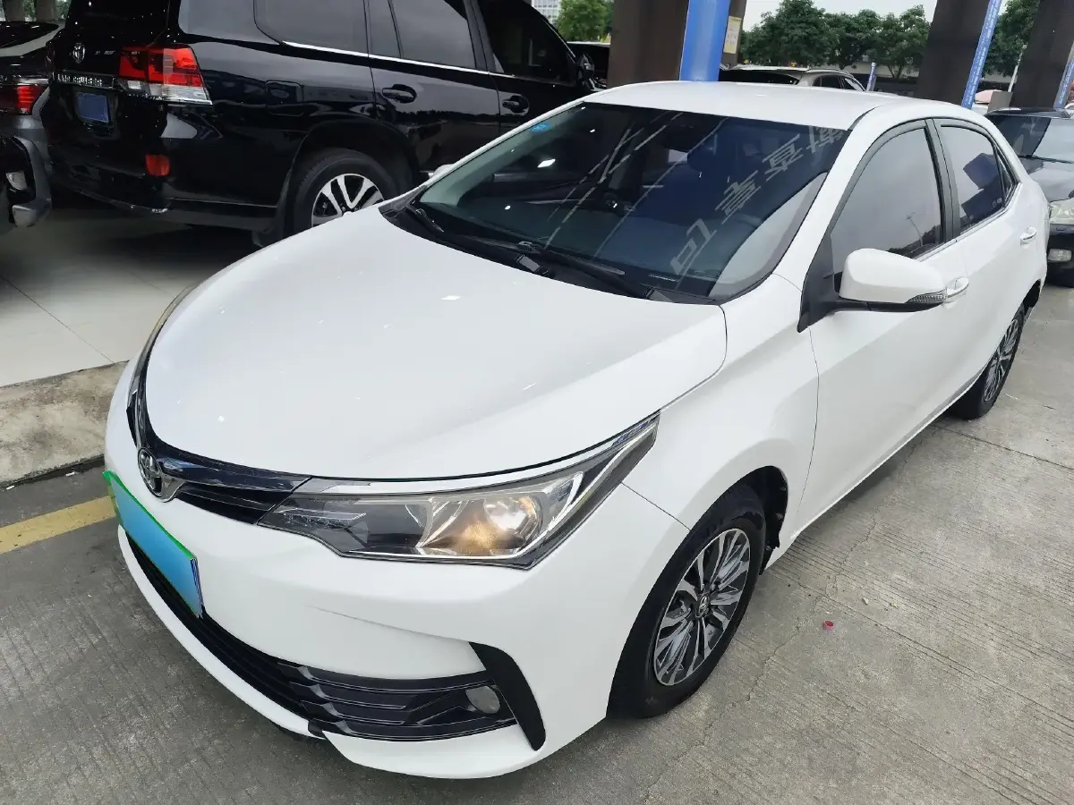 2017 Toyota Corolla 1.2T 116HP L4 CVT