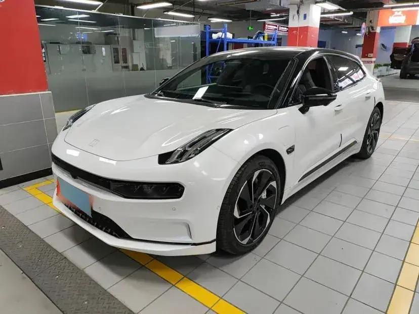 2023 Zeekr 001 BEV 100KWH