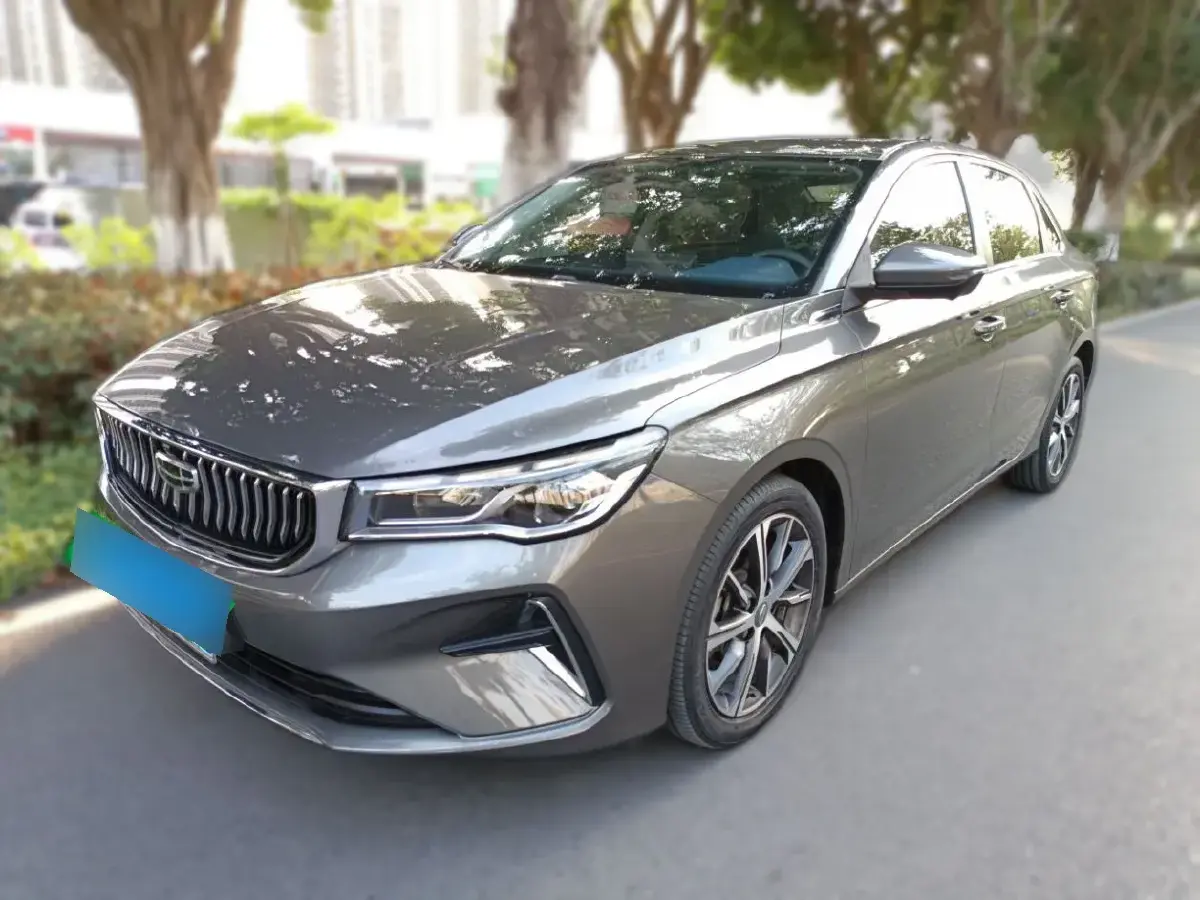 2022 Geely Emgrand 1.5L 114HP L4 CVT