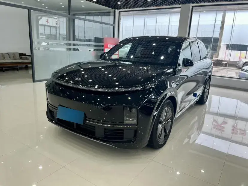 2023 Li L8 Range Extended 154HP REEV 40.9KWH