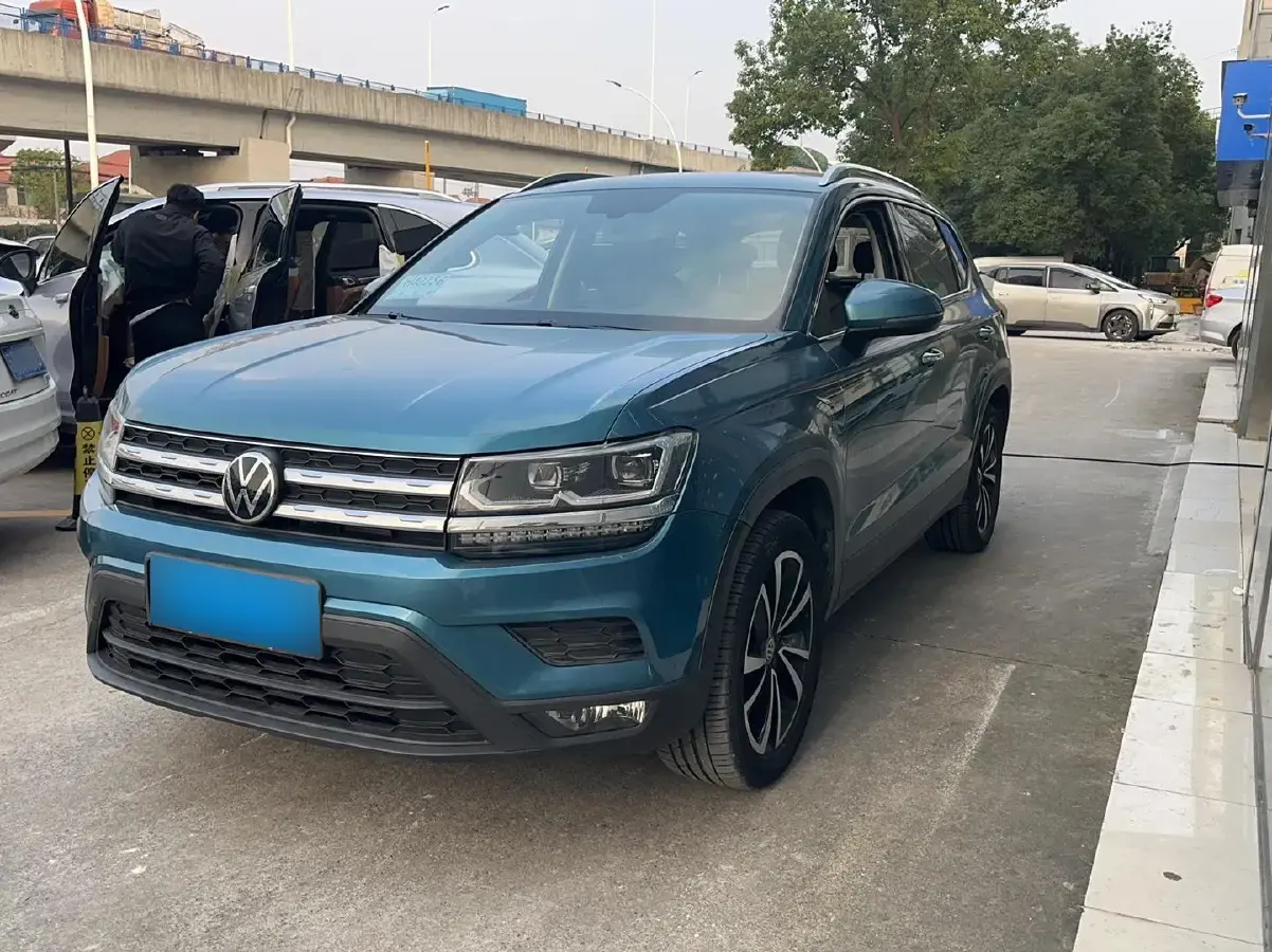 2019 Volkswagen Tharu 1.4T 150HP L4 7DCT