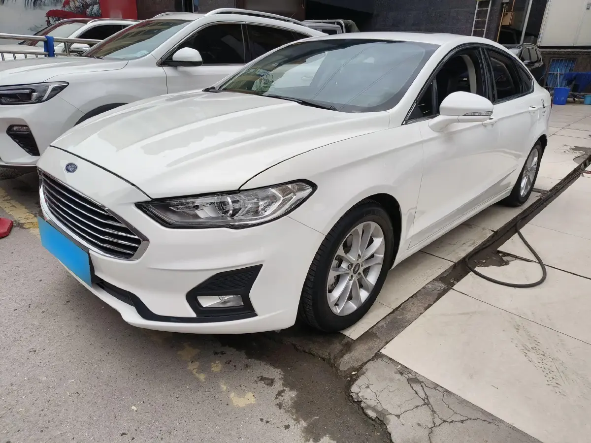 2020 Ford Mondeo 1.5T 182HP L4 6AT