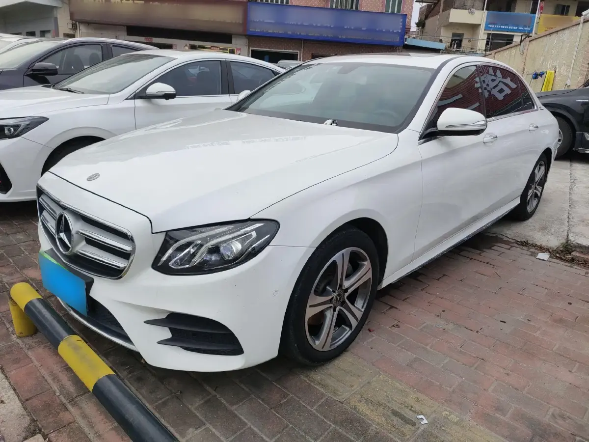 2016 Mercedes-Benz E Class 2.0T 184HP L4 9AT