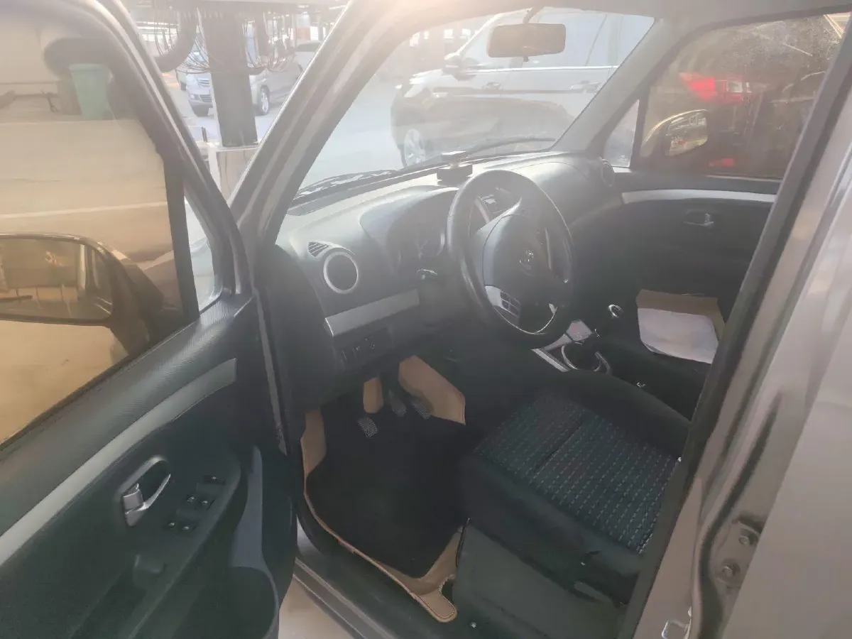 2015 Suzuki Wagon R X5 1.4L 97HP L4 5MT,autocango,china used car exporter,china ev exporter,chinese used car exporter,chinese used ev exporter