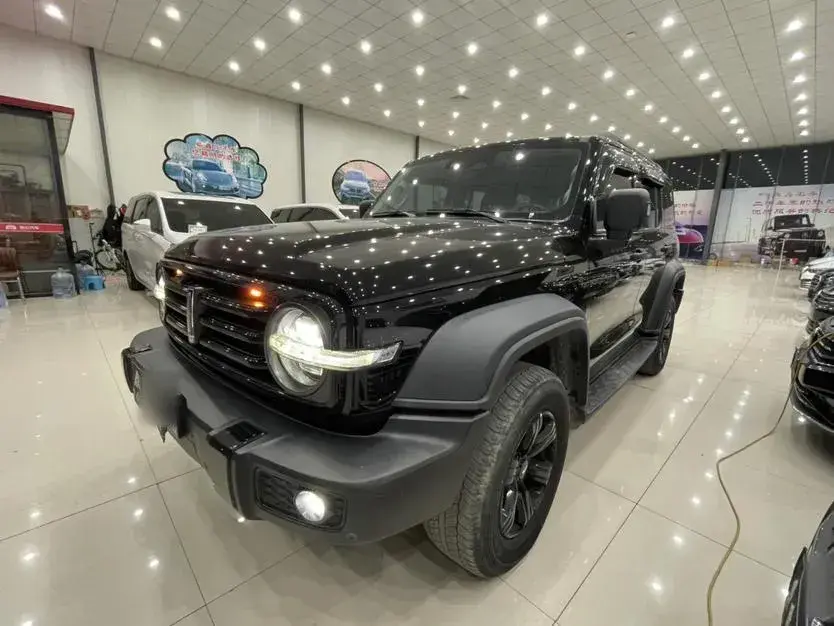 2021 Tank 300 2.0T 227HP L4 8AT