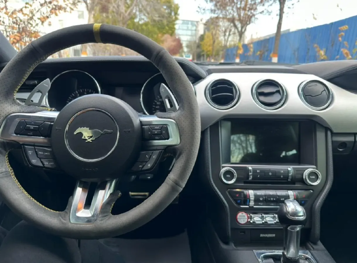 2017 Ford Mustang 2.3T 314HP L4 6AT,autocango,china used car exporter,china ev exporter,chinese used car exporter,chinese used ev exporter