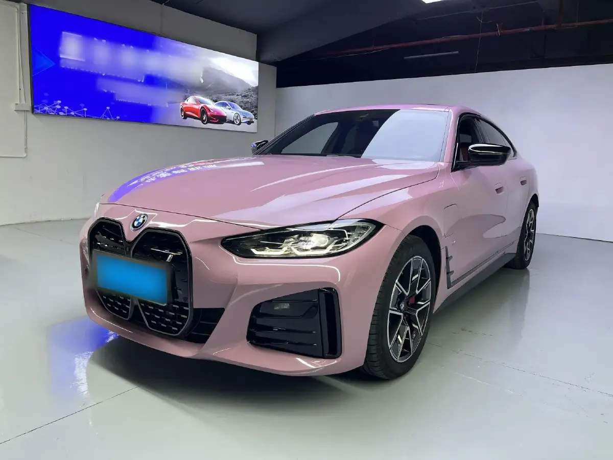 2023 BMW i4 BEV 83.9KWH