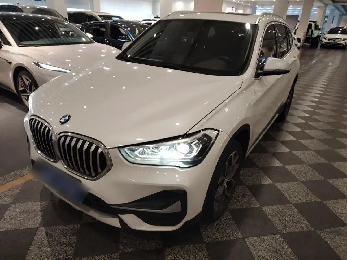 2021 BMW X1 1.5T 140HP L3 7DCT