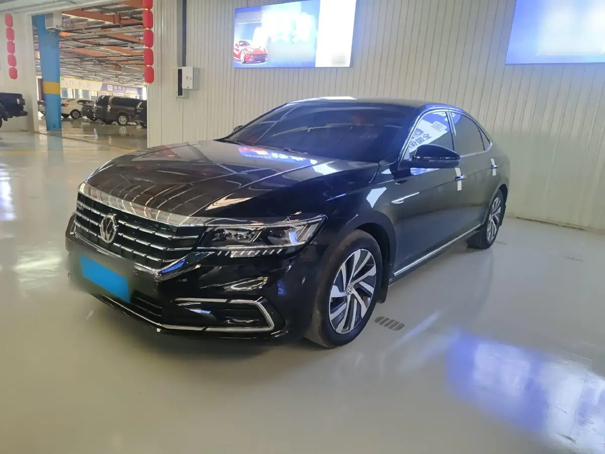 2019 Volkswagen Passat 1.4T 150HP L4 6DCT PHEV 12.1KWH