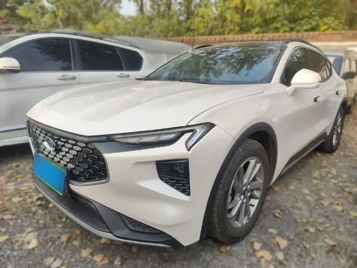 2022 Ford EVOS 2.0T 238HP L4 8AT