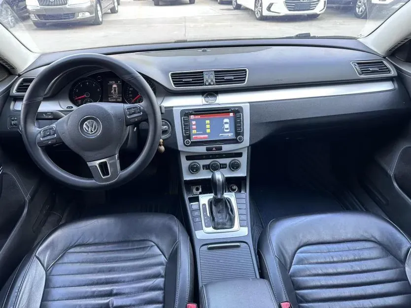 2015 Volkswagen Magotan 1.8T 160HP L4 7DCT,autocango,china used car exporter,china ev exporter,chinese used car exporter,chinese used ev exporter