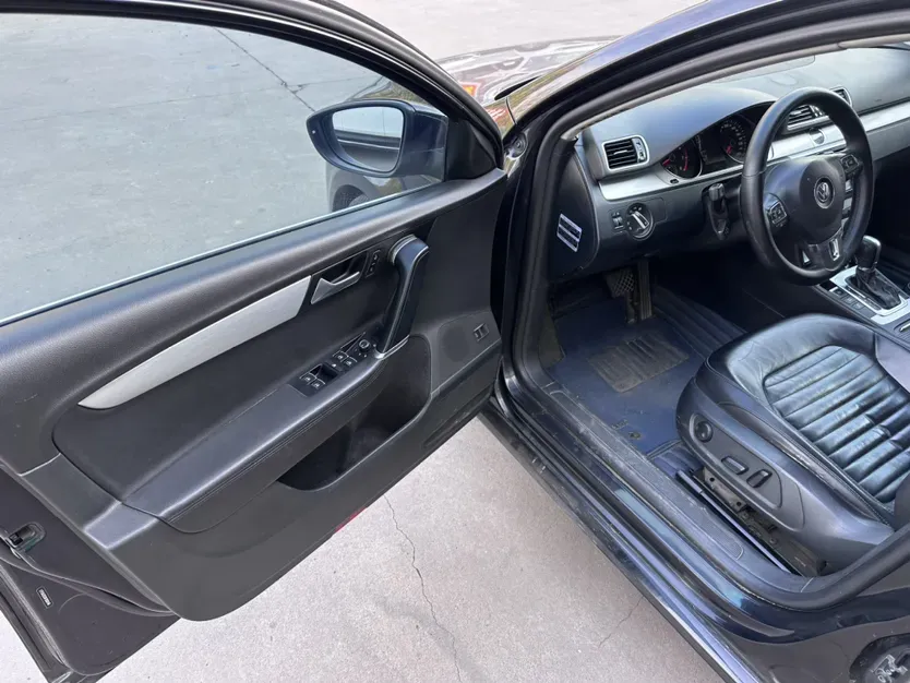 2015 Volkswagen Magotan 1.8T 160HP L4 7DCT,autocango,china used car exporter,china ev exporter,chinese used car exporter,chinese used ev exporter