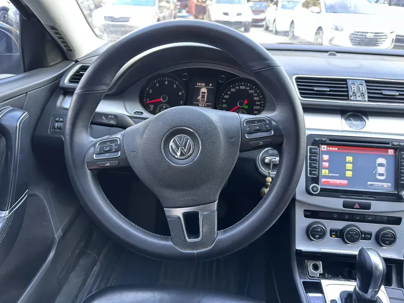 2015 Volkswagen Magotan 1.8T 160HP L4 7DCT,autocango,china used car exporter,china ev exporter,chinese used car exporter,chinese used ev exporter