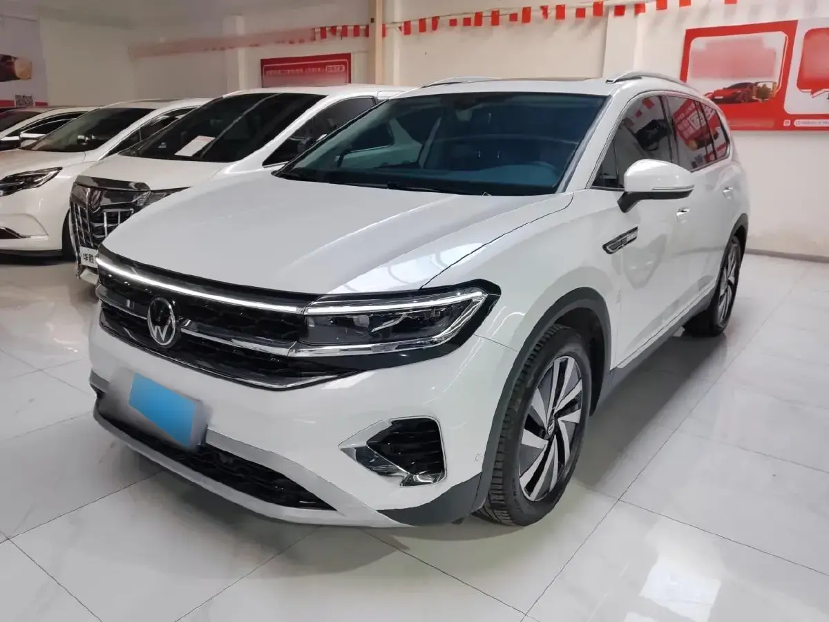 2021 Volkswagen Talagon 2.0T 220HP L4 7DCT