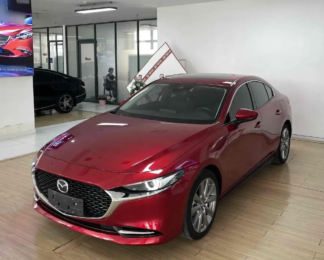 2021 Mazda 3 Axela 2.0L 158HP L4 6AT